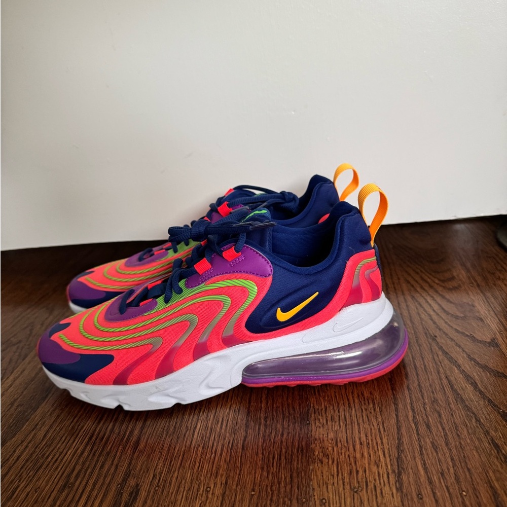 Nike Air Max 270 React ENG Laser-Crimson Orange
CD0113-600